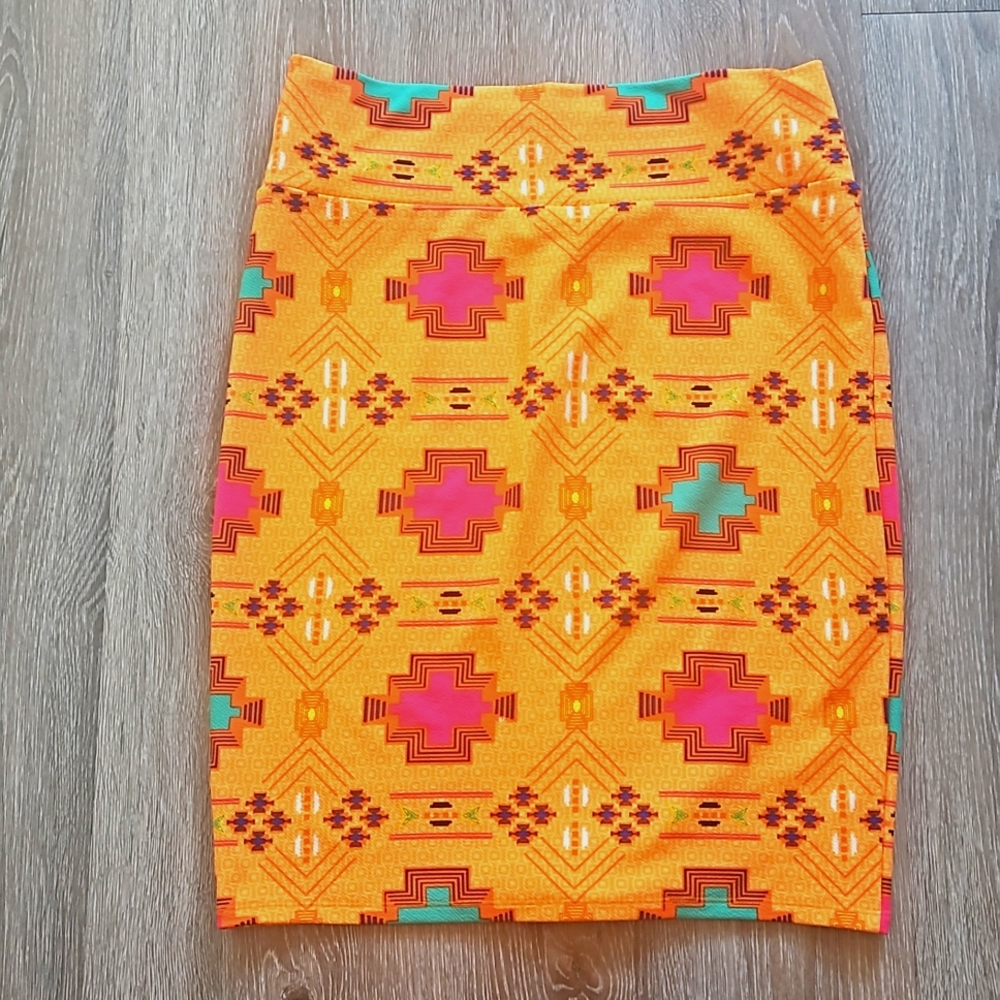 Large LuLa Roe Graphic Print Skirt